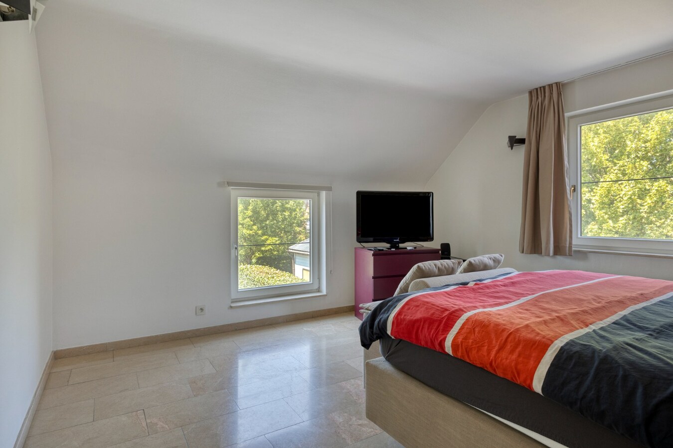 Exclusieve VILLA met zwembad in Zétrud-Lumay (Jodoigne) 