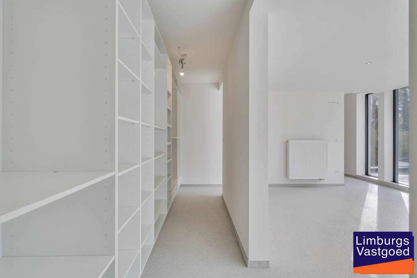 Exclusieve woning met praktijkruimte en zicht op weilanden 