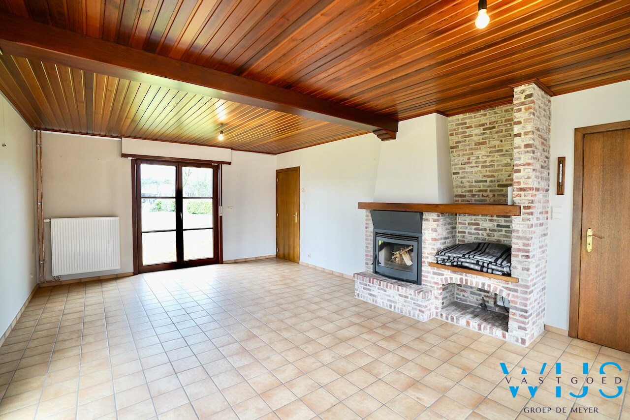 Landelijk gelegen woonhuis op 902m² te ERTVELDE ! 