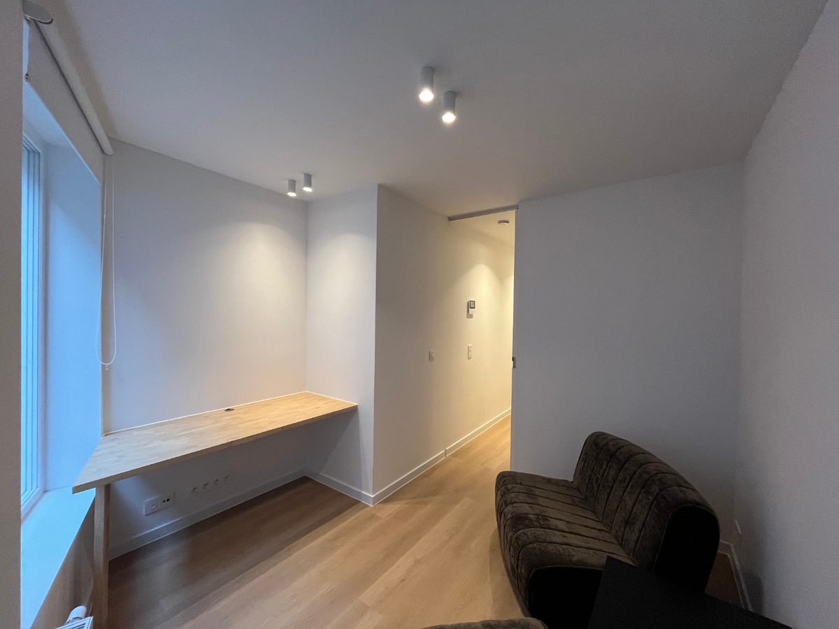 Stijlvol woonhuis-appartement. 