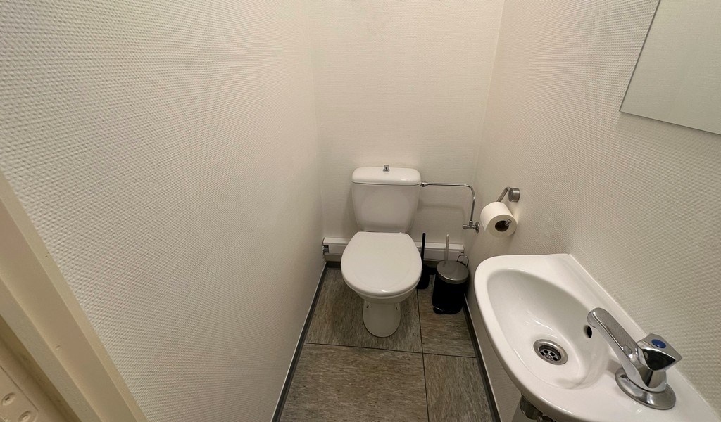 Kantoren te huur aan klaverblad in Gent