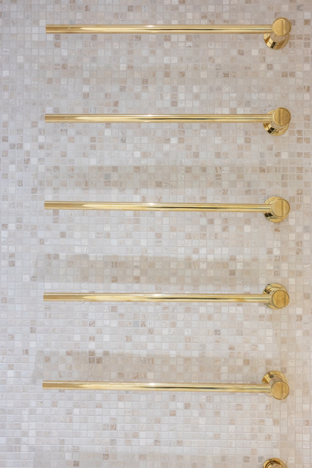 Charmant en instapklaar appartement te koop in Knokke op een toplocatie nabij de zeedijk, Kustlaan en Place m’as-tu vu. 