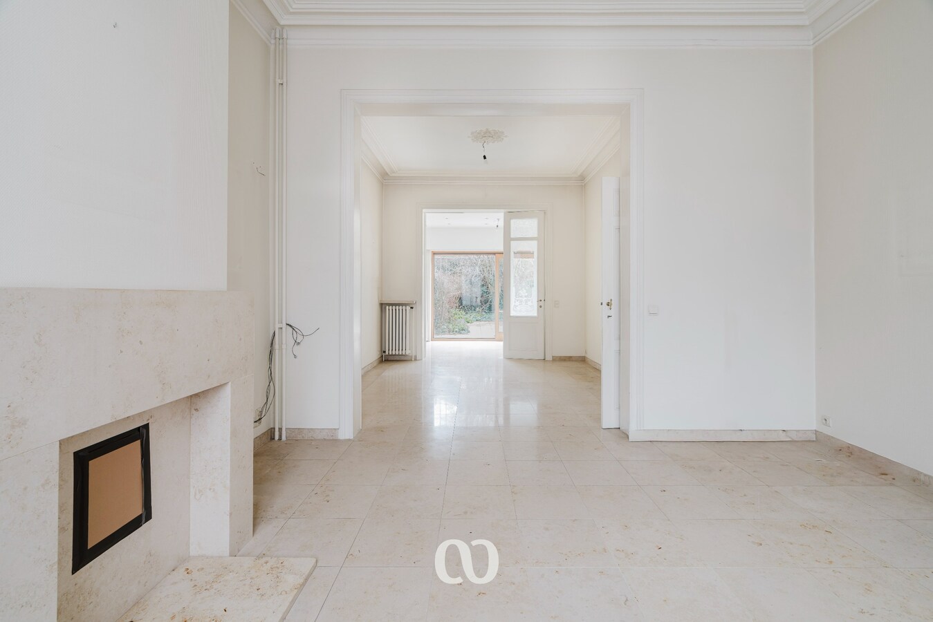 Tijdloze herenwoning met authentieke charme en indrukwekkende ruimte 