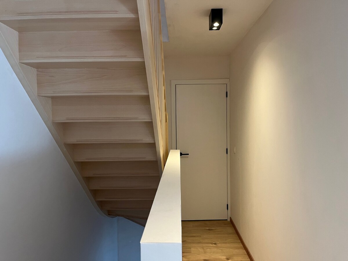 Nieuwbouwwoning in landelijke hoevestijl 