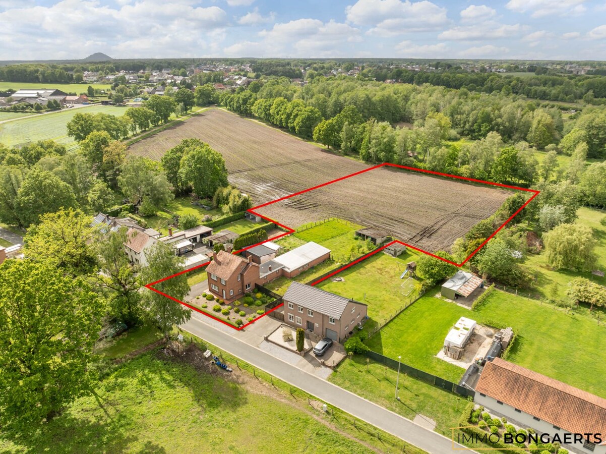 Rustig gelegen woning op uitzonderlijk perceel van 7.700 m² 
