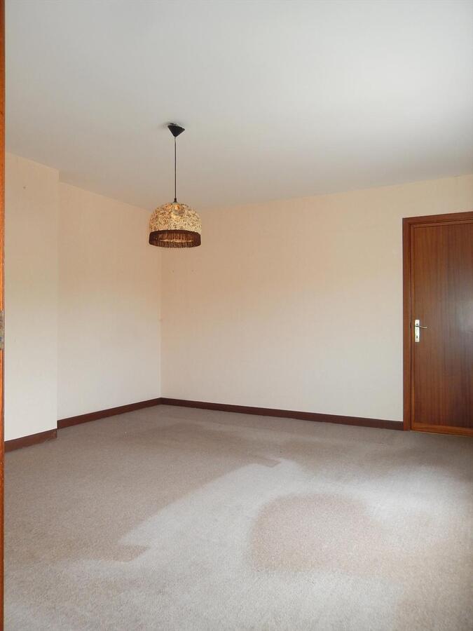 Ruime woning met veel potentieel 