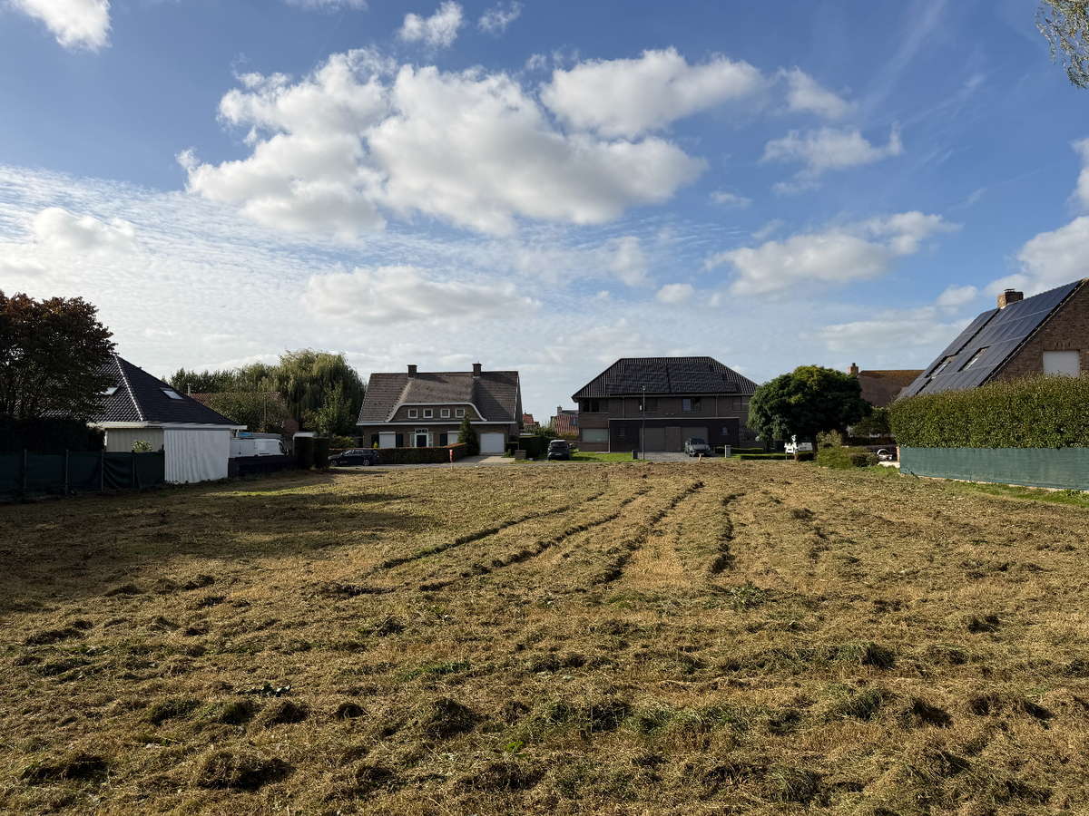 Perceel bouwgrond van 886,5 m² 
