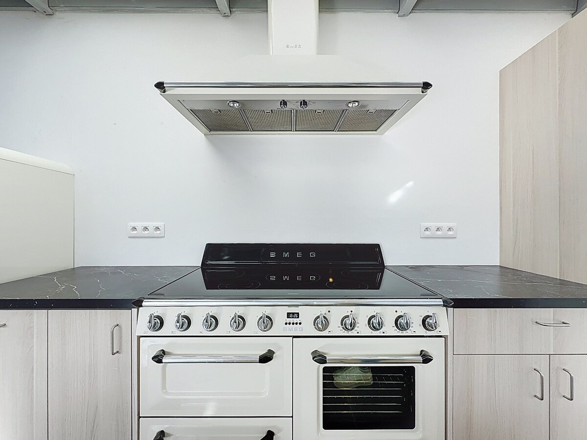 Ruime, vernieuwde HOB met leuke tuin te Zwalm 