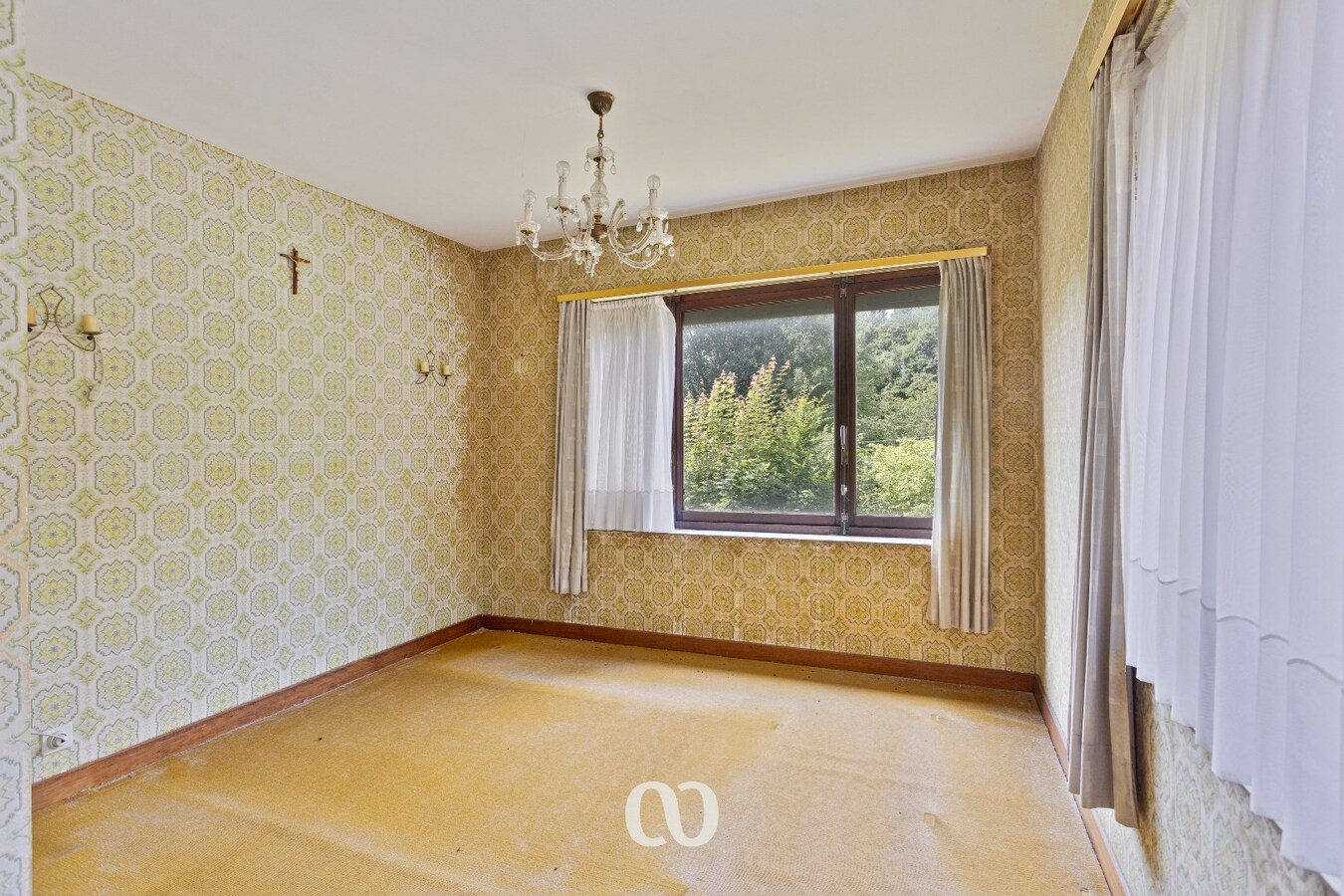 Te renoveren woning op sublieme locatie 