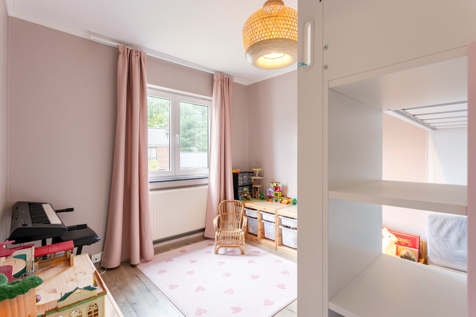 Instapklare woning met 3 slpk en garage te Alsemberg 