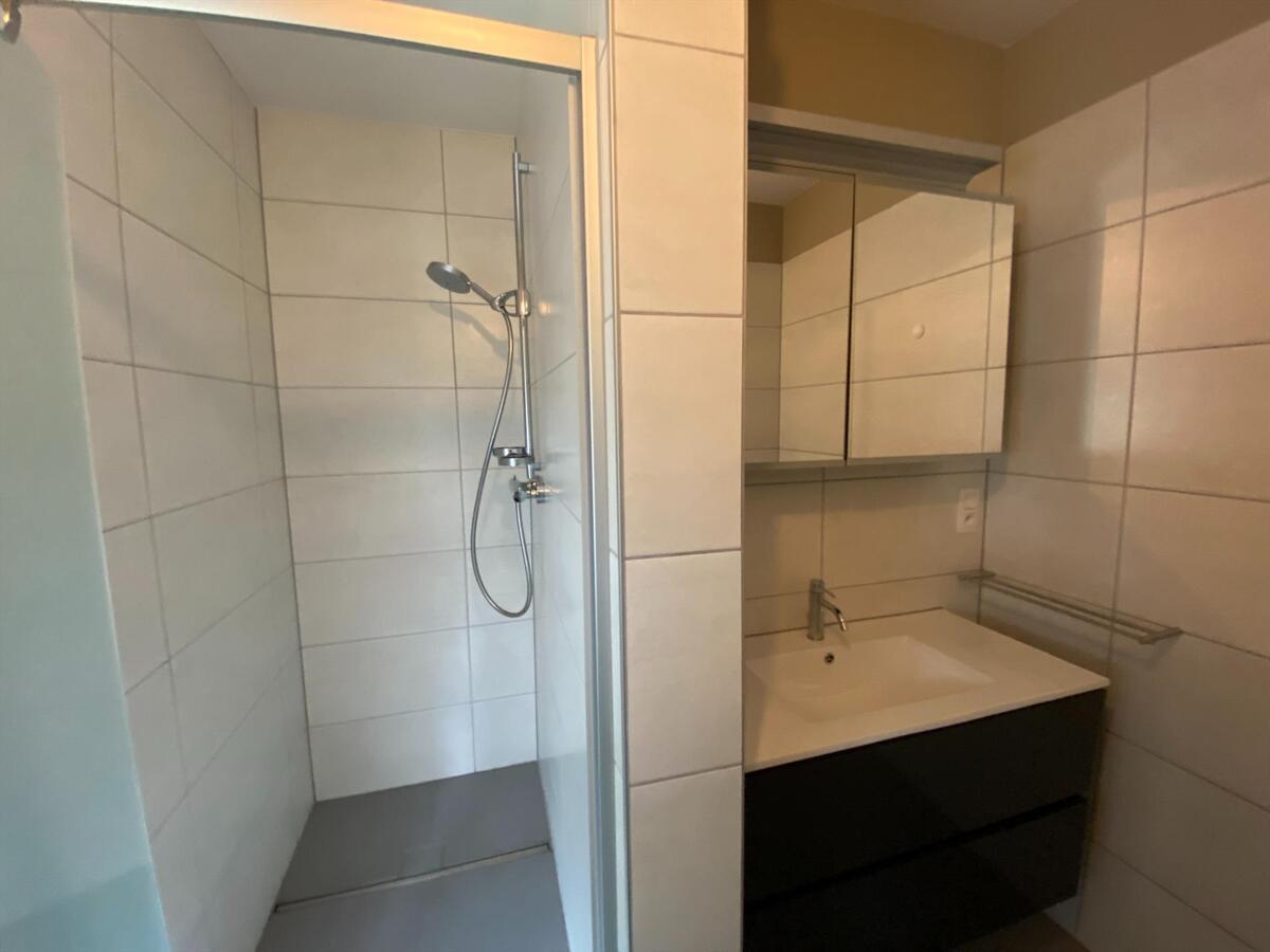 Rustig gelegen, energiezuinige gelijkvloerswoning met garage 