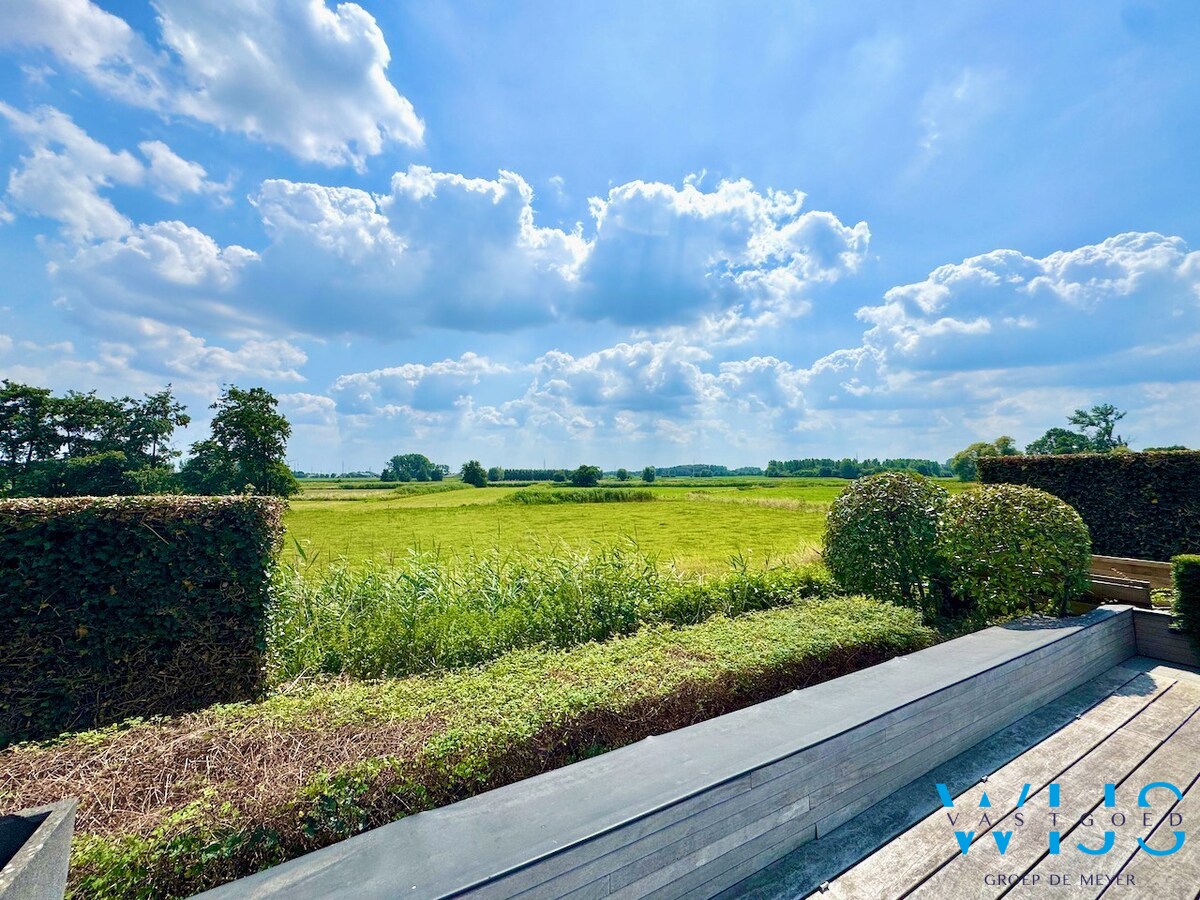 Prachtige eigendom op een schitterende locatie te ERTVELDE ! 