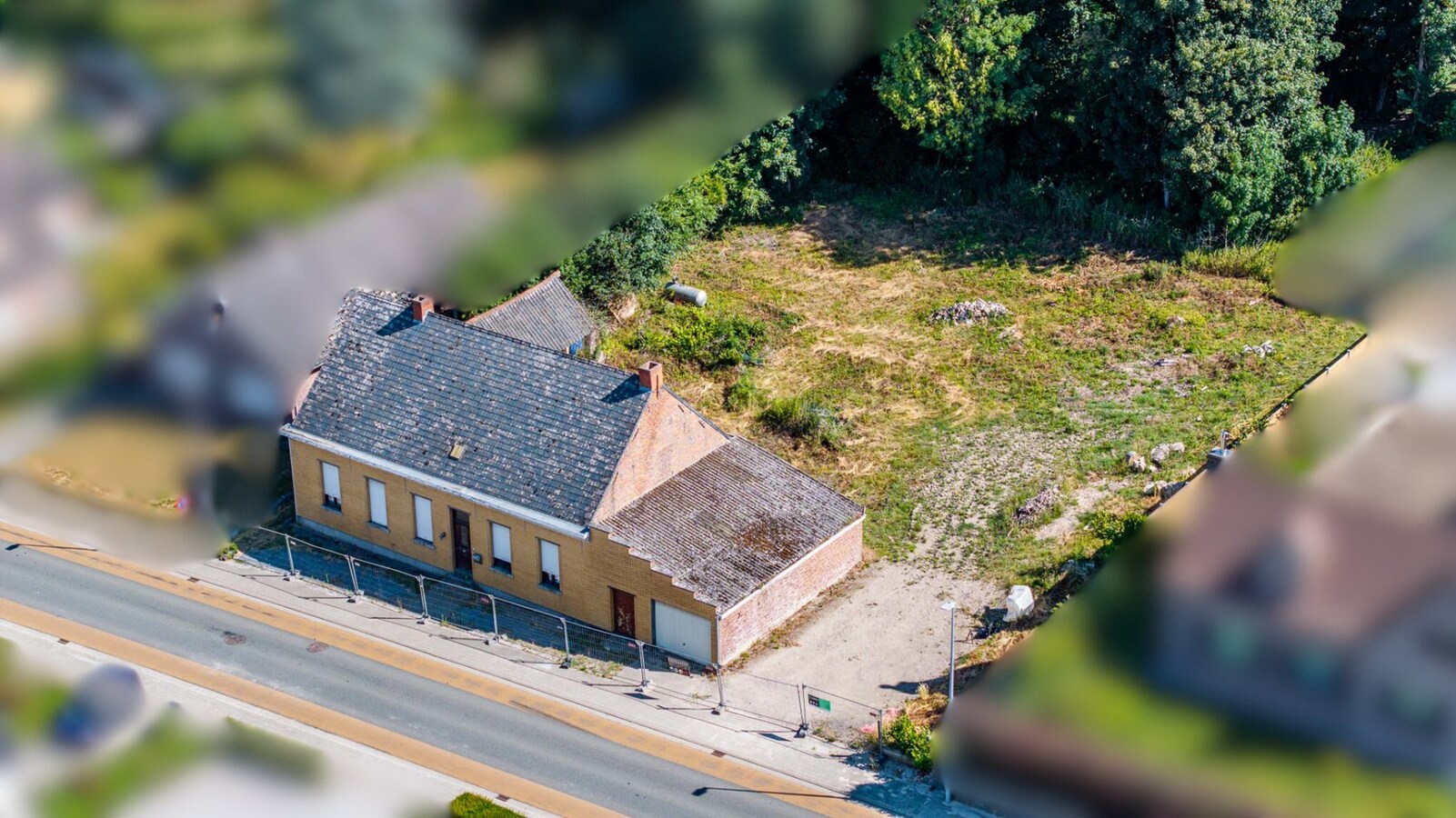 Bouwgrond voor halfopen bebouwing 