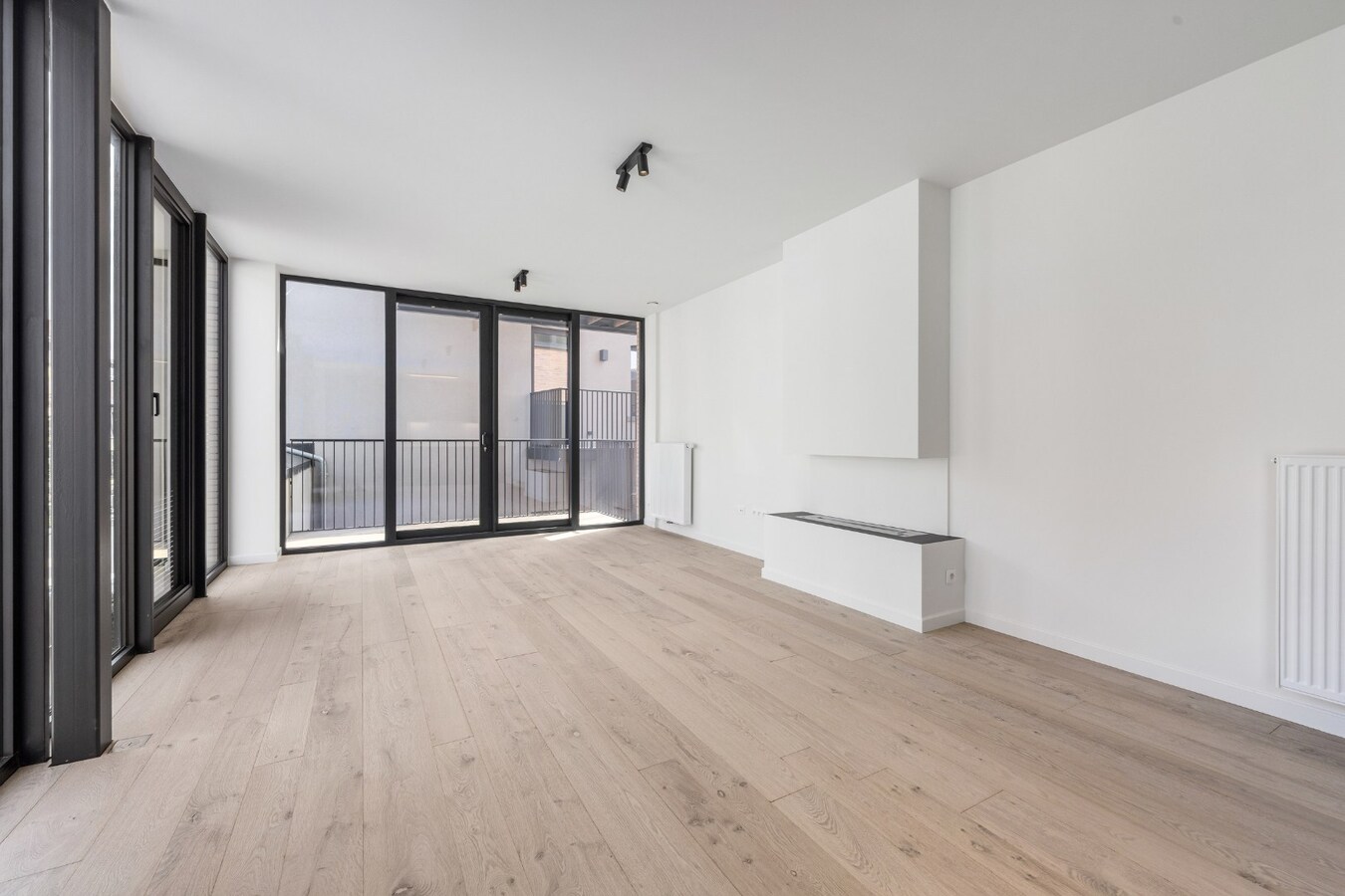Instapklaar luxueus afgewerkt appartement | ruim 2 slaapkamer appartement (6% BTW mogelijk!) 