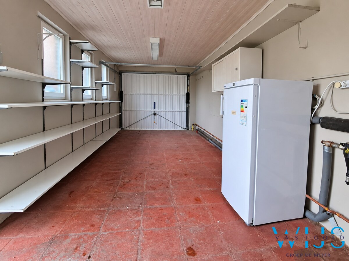 Verzorgde halfopen woning met 4 slaapkamers, tuin en aparte praktijkruimte in Rieme 