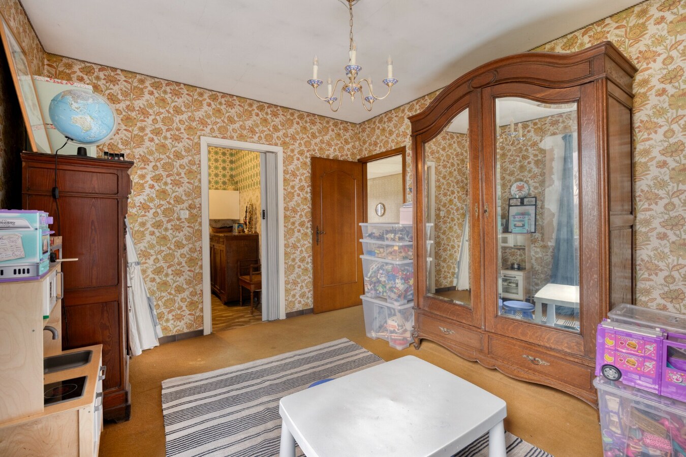 HOEVE in Hoegaarden met 5 slaapkamers (Kangoeroewoning) 