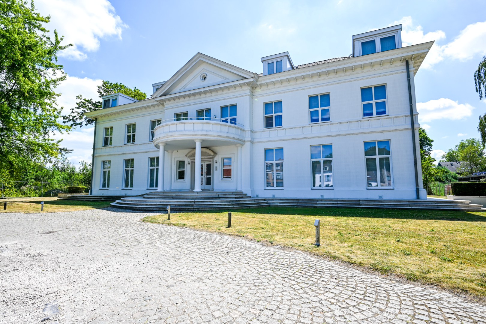 Appartement 1 slpk en autostaanplaats te Adegem 
