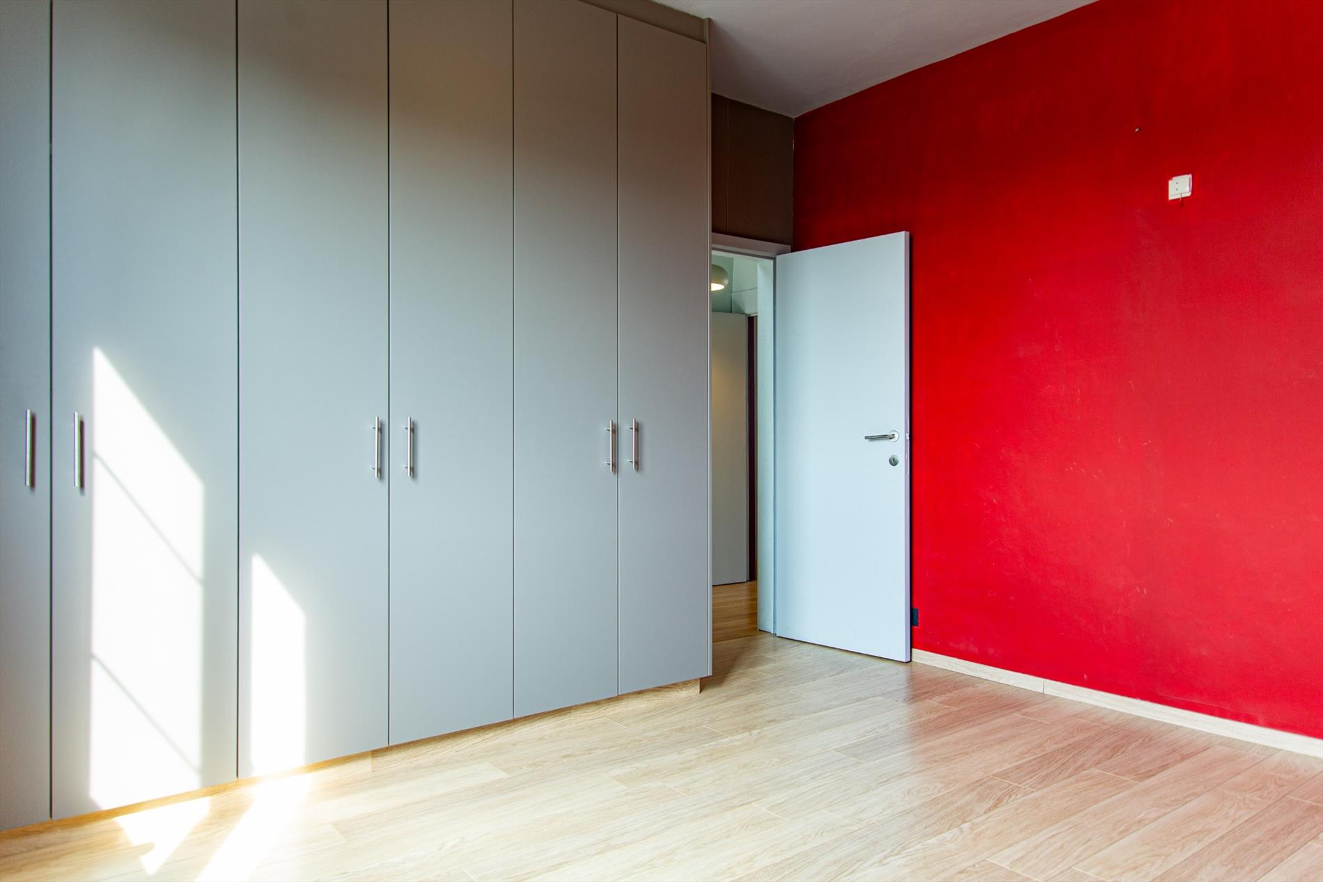 Halfopen bebouwing met 5 slpks te Eeklo 