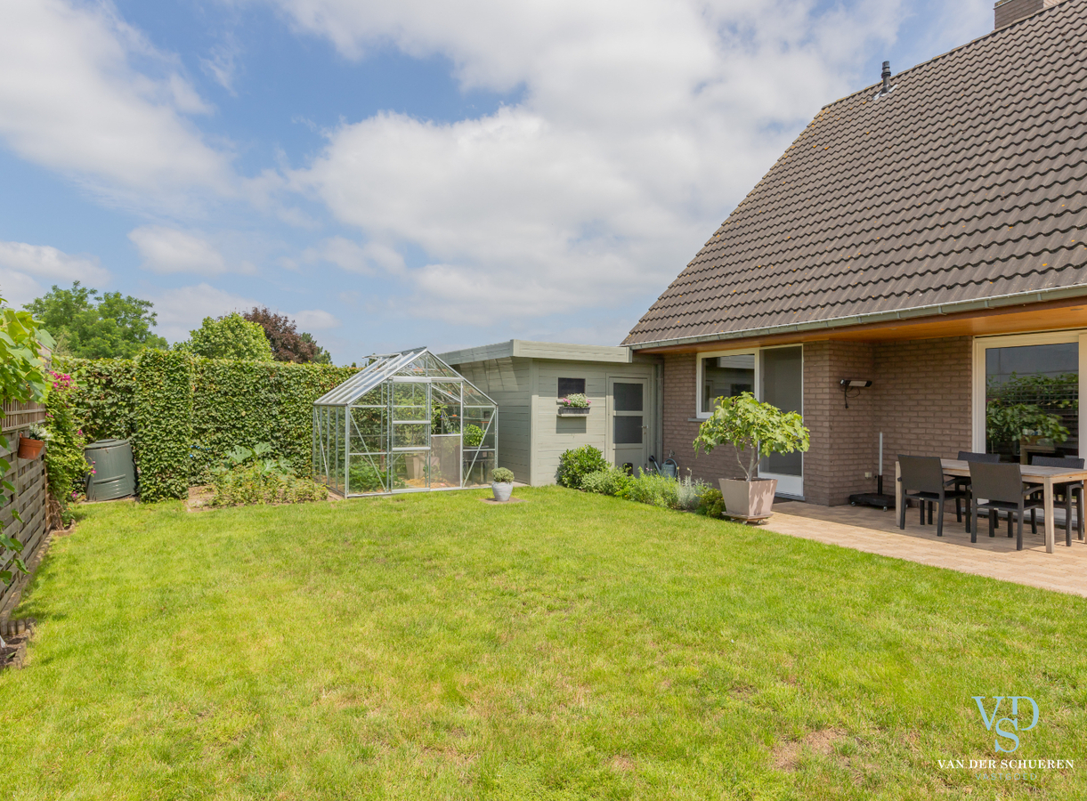 Eigentijdse, energiezuinige Open Bebouwing. Tijdloos én praktisch ! 