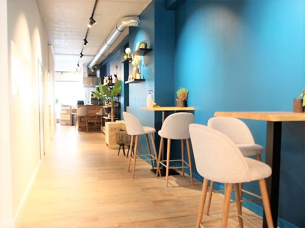 Exclusief investeringshandelspand met terras achteraan - Knokke 