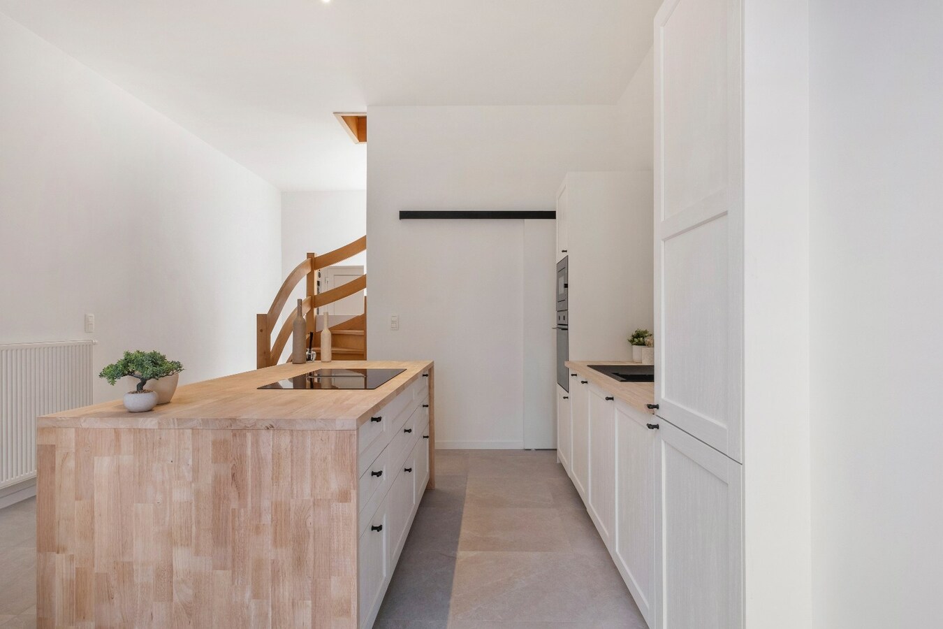 Instapklare ruime woning met tuin nabij de Leie ! *** NONO INSPIRED *** 