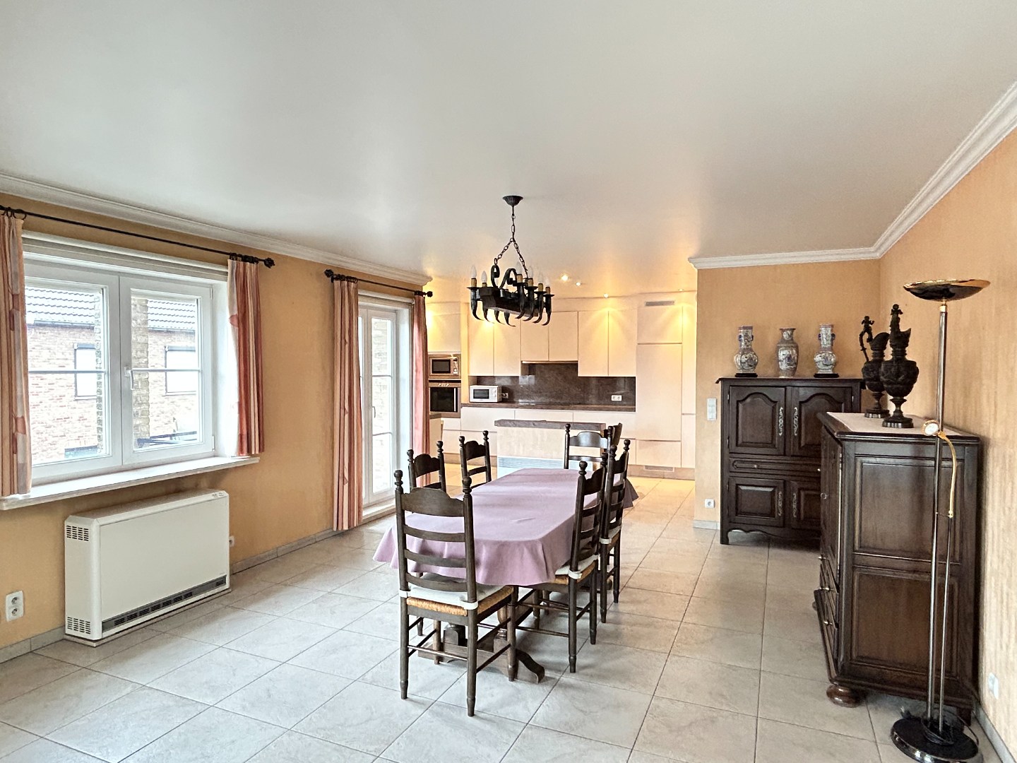 Prachtig hoekappartement met garage en private berging 