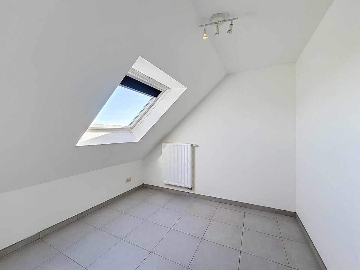 Moderne duplex met 3 slaapkamers te huur in Waarschoot 