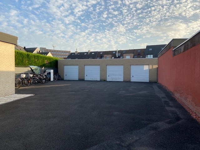 Zeer centraal gelegen appartement met 1 slpk in hartje Waregem! 