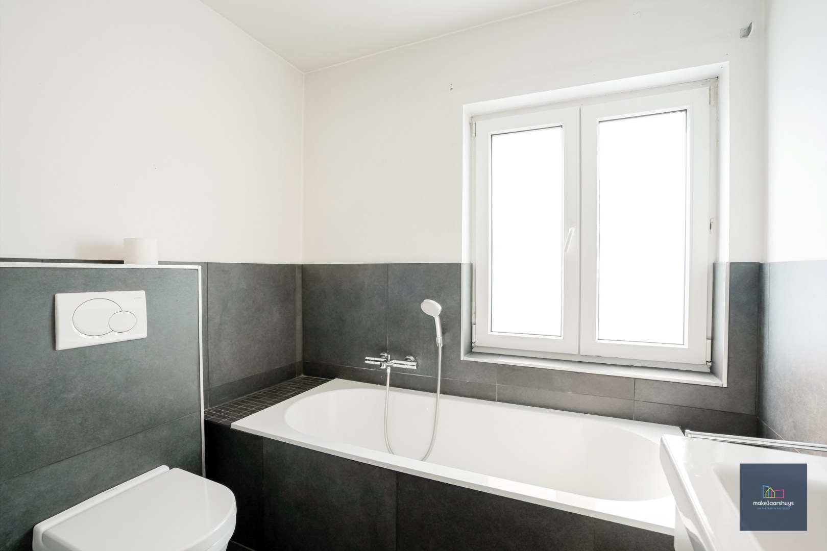 Topper : Ruime gezinswoning met 5 slaapkamers en tuin 