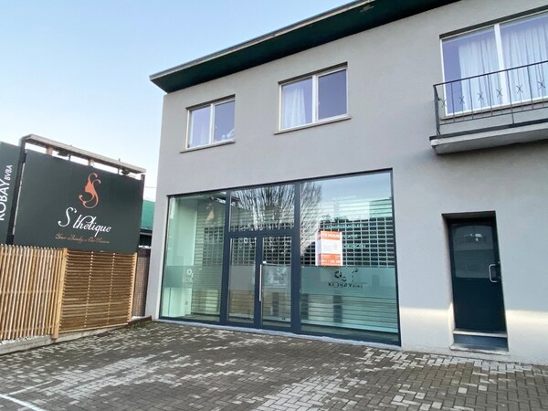 Verhuurd commercieel kantoor - Heusden