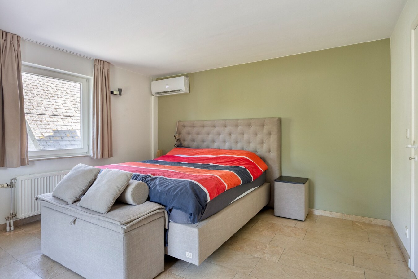 Exclusieve VILLA met zwembad in Zétrud-Lumay (Jodoigne) 