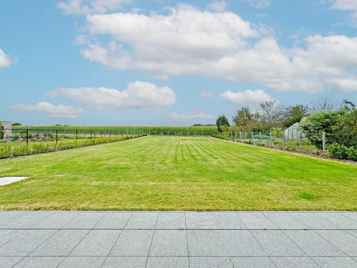 Luxueuze open bebouwing op 14 are te Velzeke 