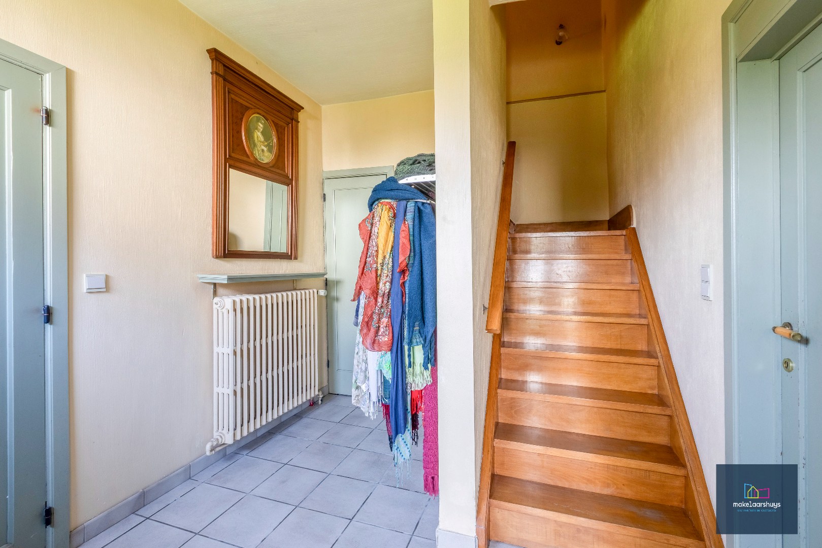 Unieke hovenierswoning op een perceel van 1 ha 18a 84ca 