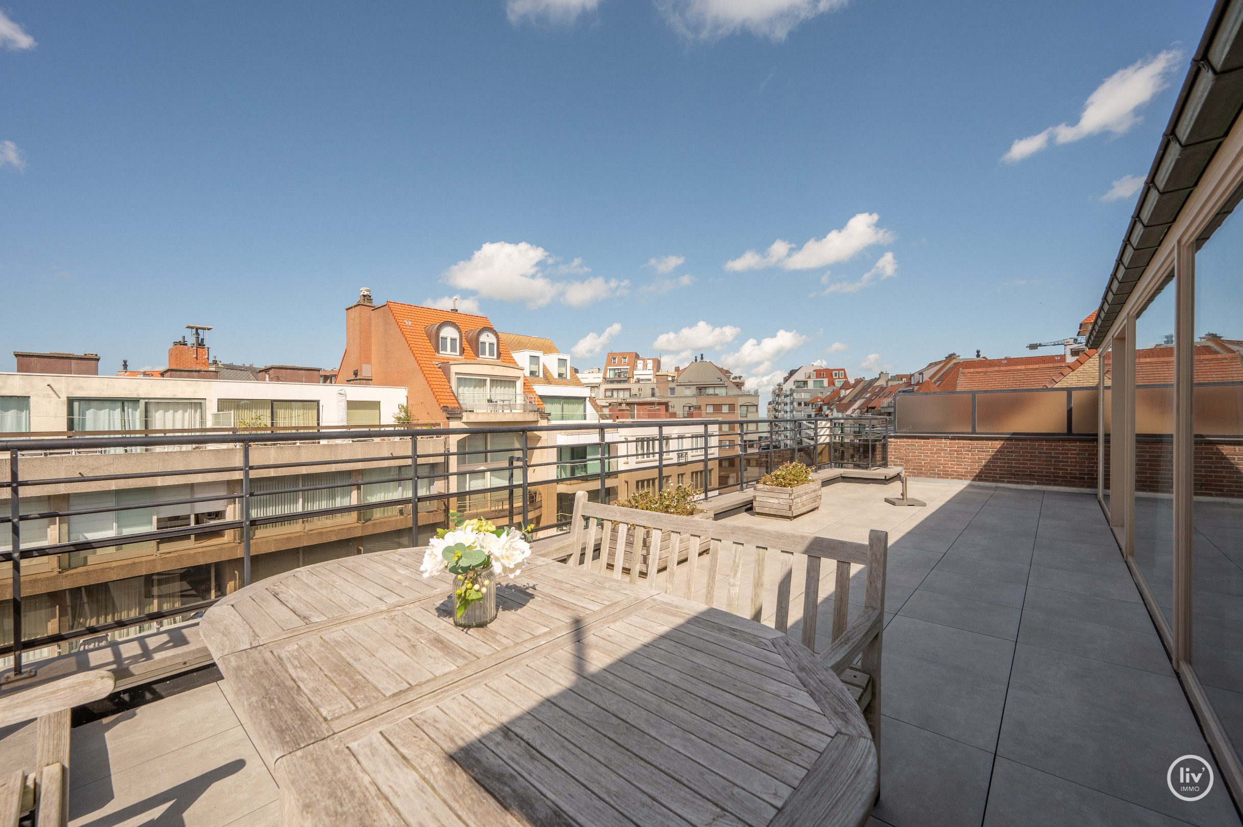 Overname Aandelen - Penthouse met Garagebox 
