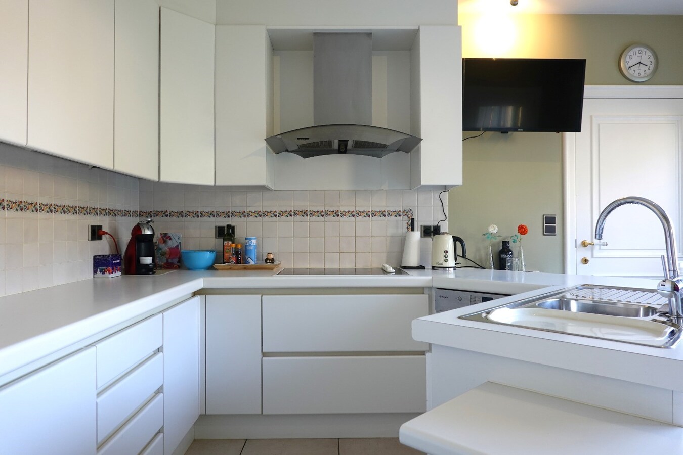 Stijlvolle villa met 4 slaapkamers en grote tuin 