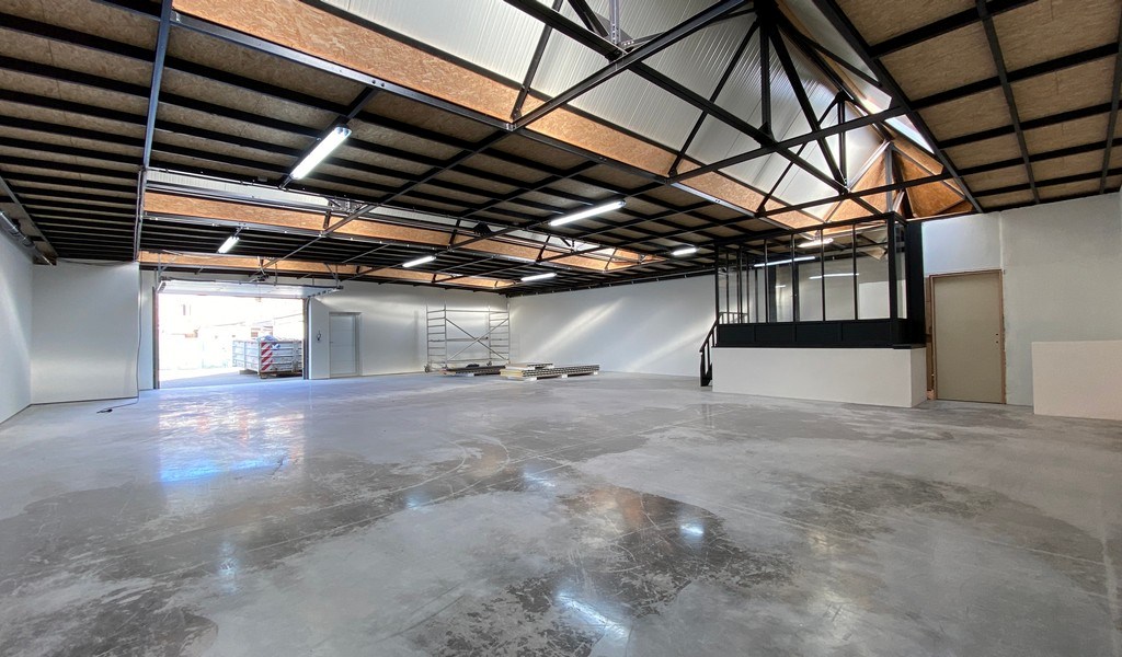 Gerenoveerde opslagruimtes te huur in Balegem