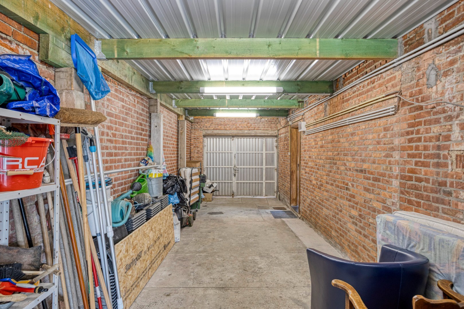 garage