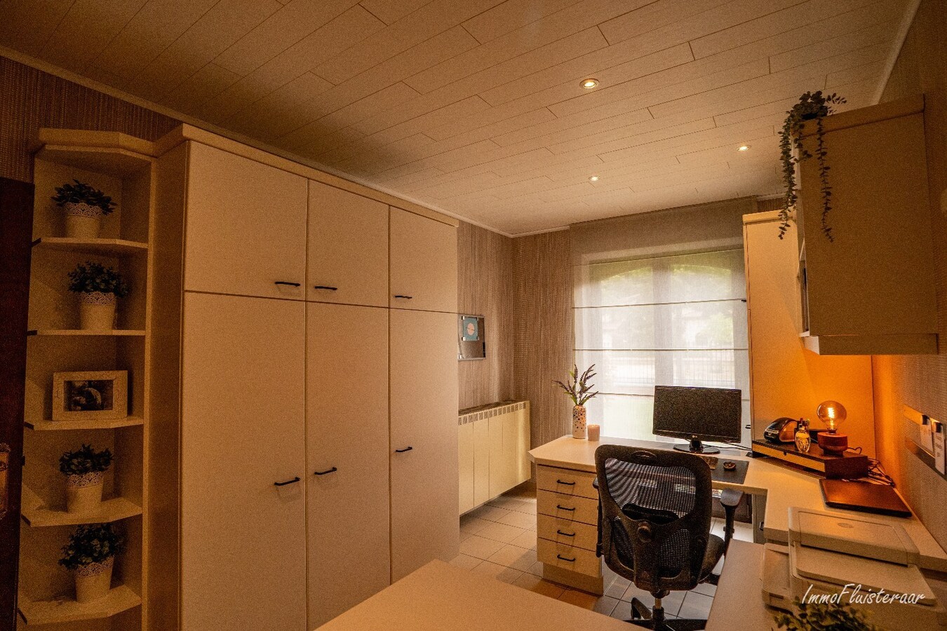 Unieke eigendom voor paardenliefhebbers met overdekt zwembad op ca. 1,8ha te Koersel (Beringen) 