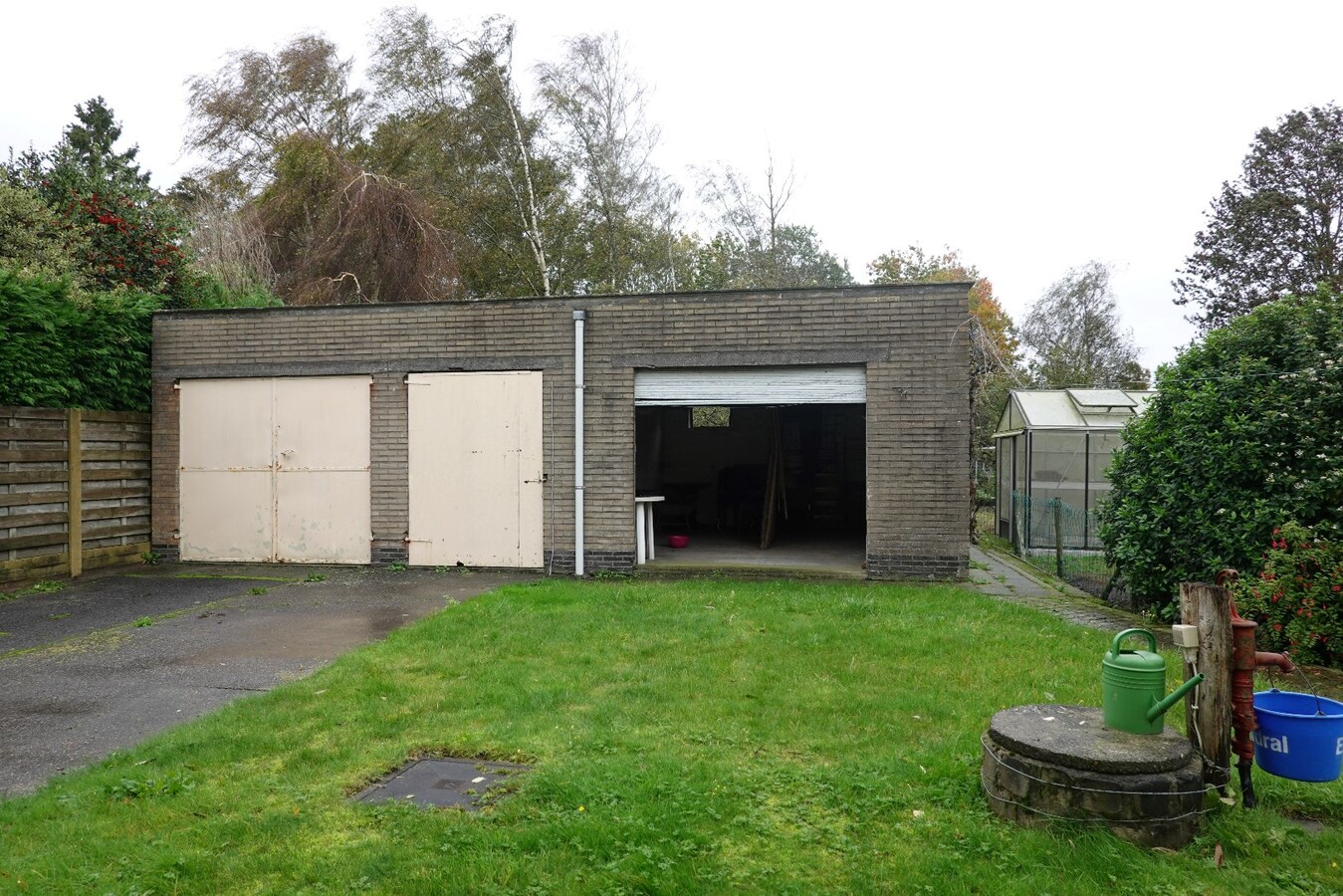 Ruime alleenstaande woning met uitstekende ligging te Ichtegem 