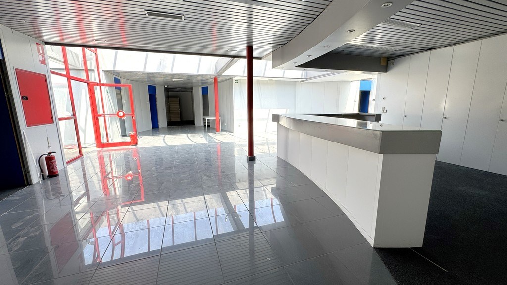 Logistiek bedrijfspand te huur in industriezone te Malle