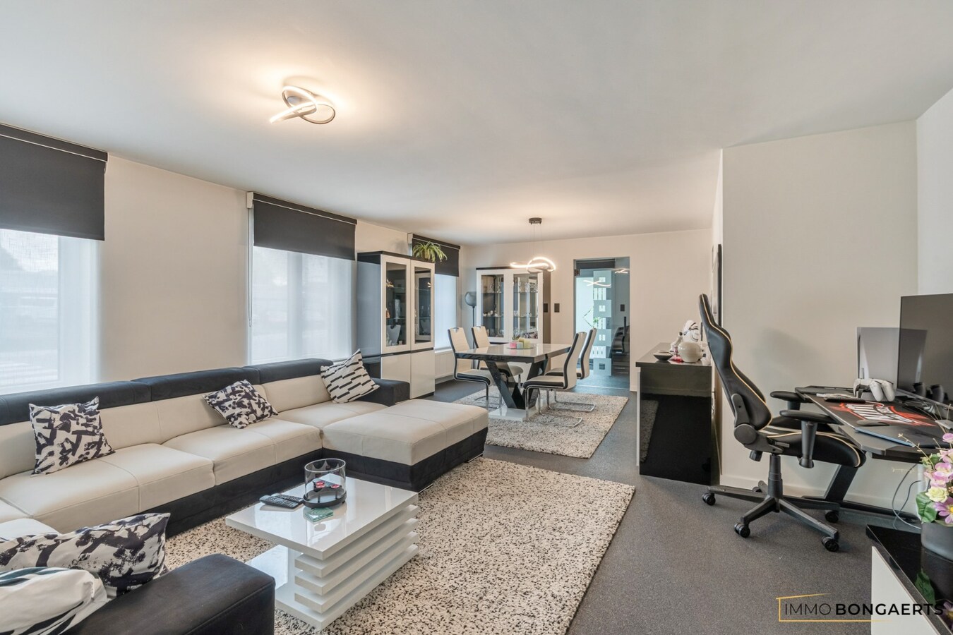 Exclusieve woning met volledig uitgeruste wellnesspraktijk nabij Hasselt 