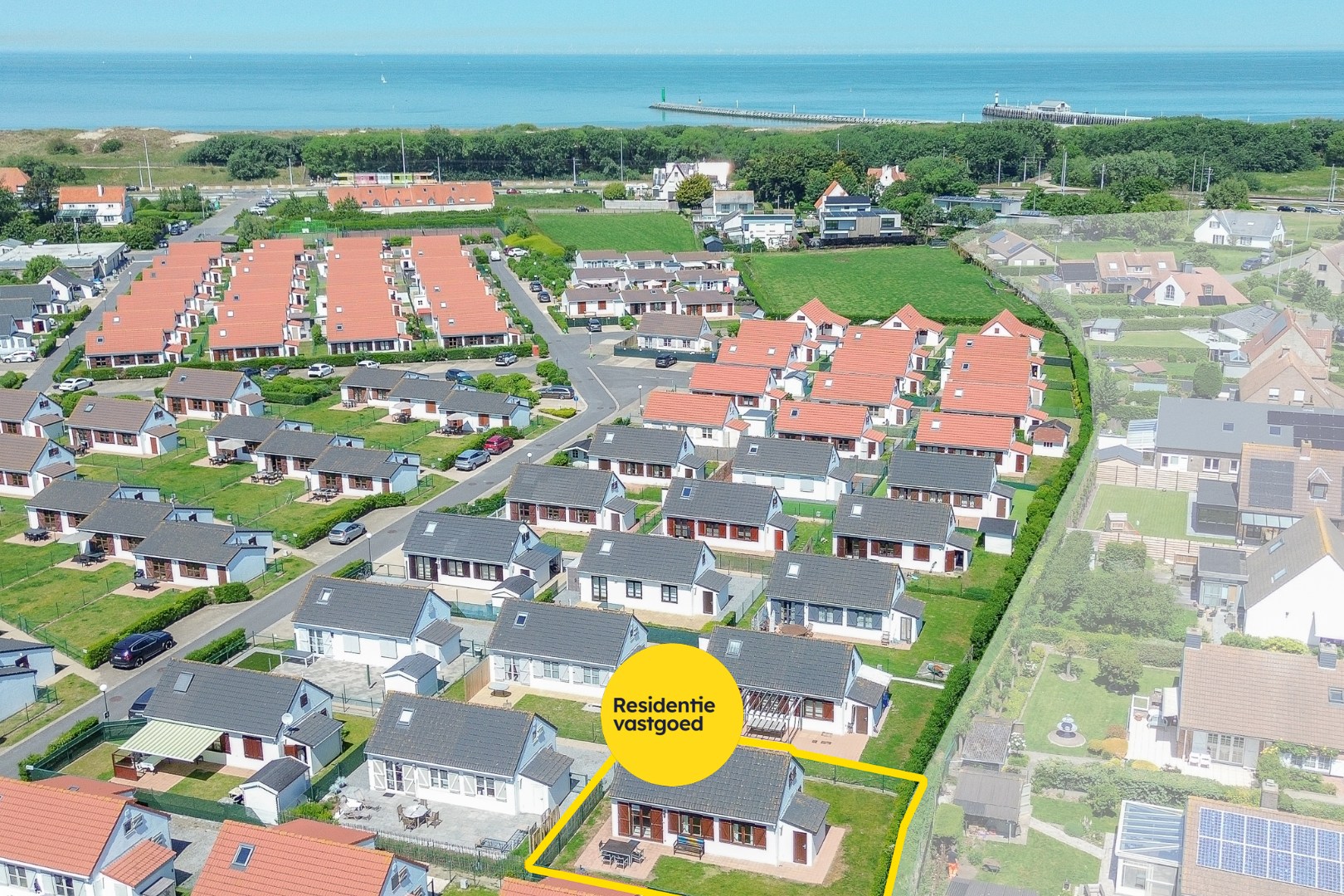 Instapklaar en gemeubeld vissershuisje met tuin en staanplaats in Harendijke! 