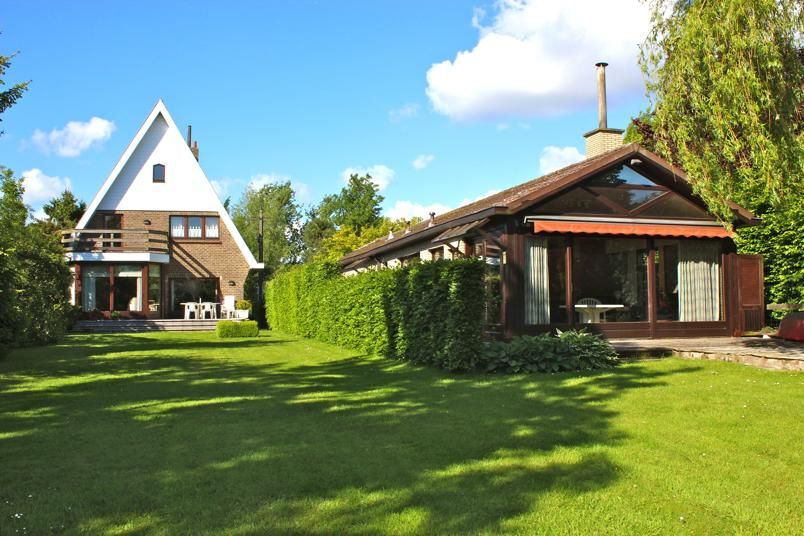Villa + guesthouse aan de Leie 
