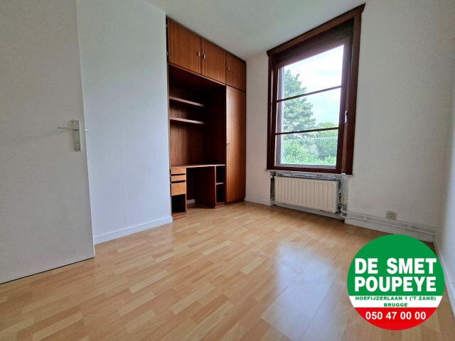 Ruim en Zonnig appartement nabij het station Brugge 