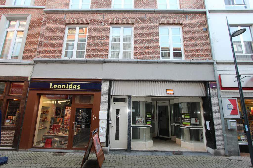 Verhuurd commerciële winkel - Tongeren