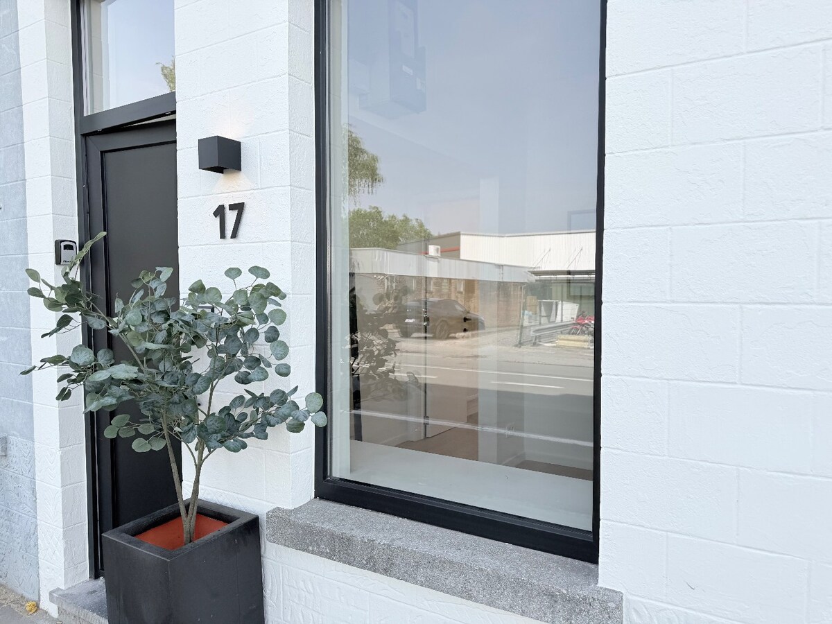 TOPPER : Trendy woning met EPC B nabij Doorniksewijk te  Kortrijk ! *** NONO INSPIRED *** 