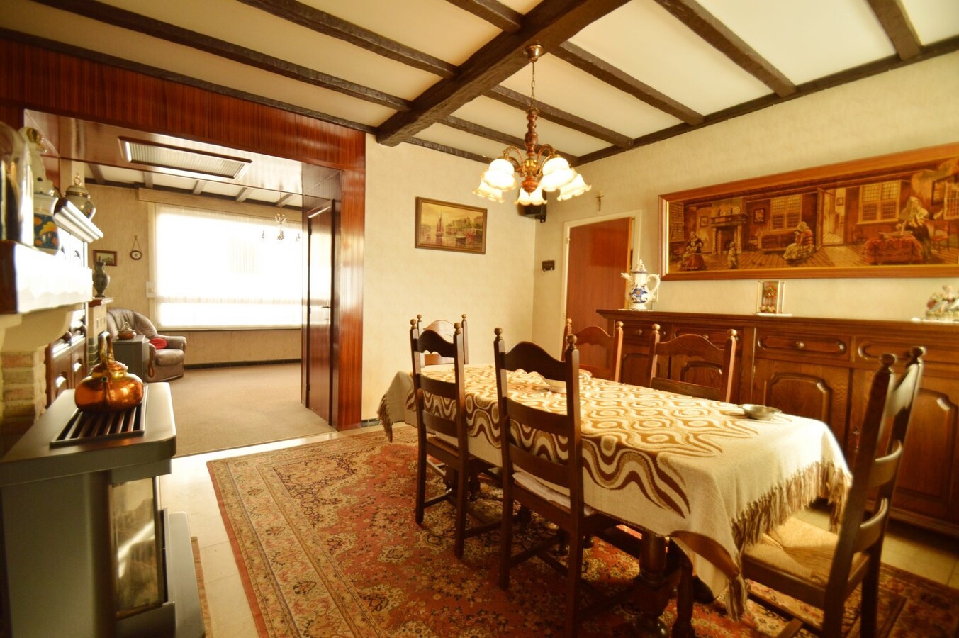 Te renoveren gezinswoning in het centrum - Heist 