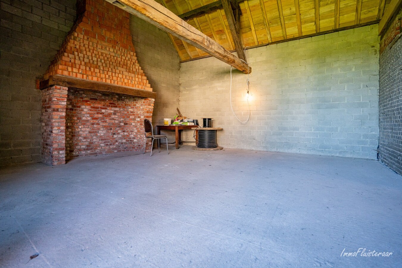 Ferme unique dans un emplacement exceptionnel sur environ 5 hectares à Peer 