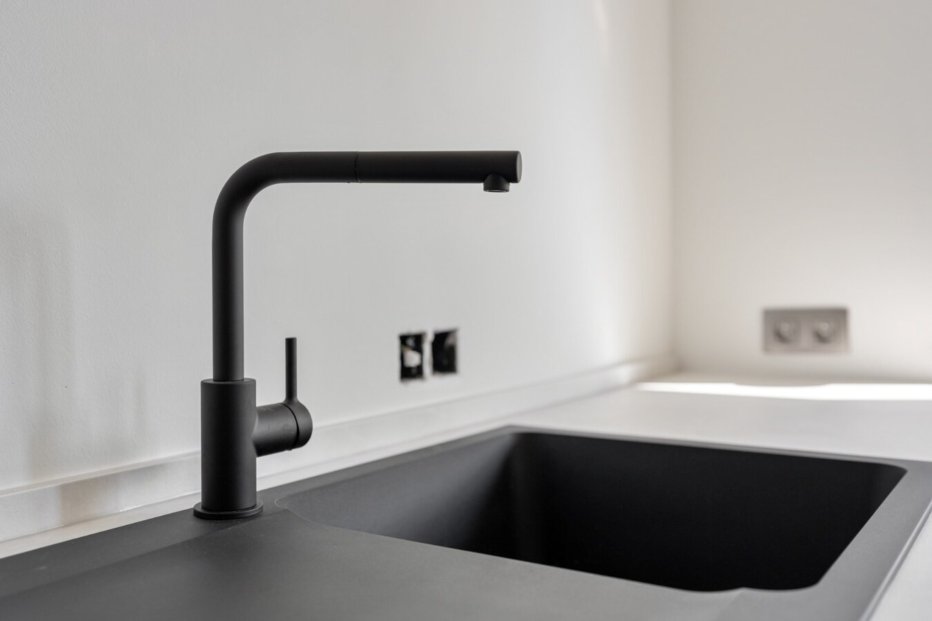 Gezellige, instapklare stadswoning in het centrum van Maaseik grenzend aan de groene wal! 