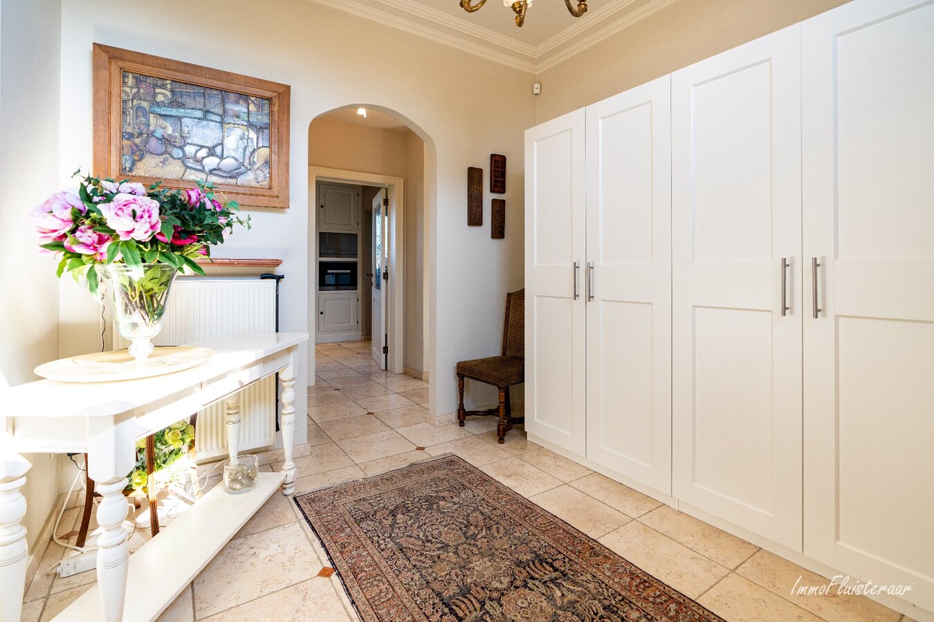 Hoogwaardig afgewerkte villa met stalgebouw en aanpalende weides op ca. 1,7 ha  te Herenthout 